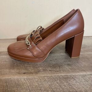JF Billie Fringe Tasseled Heeled caramel brown Penny Loafers women’s 9.5